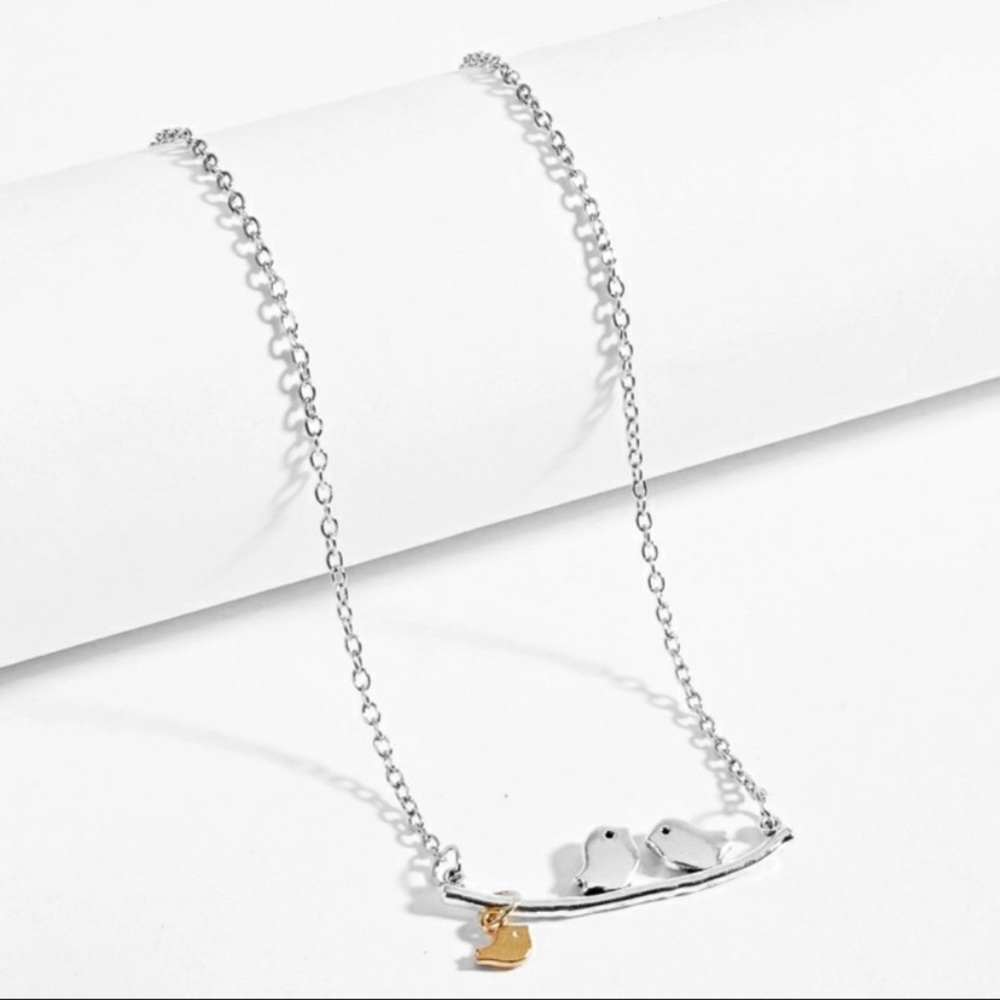 3 little birdies necklace
